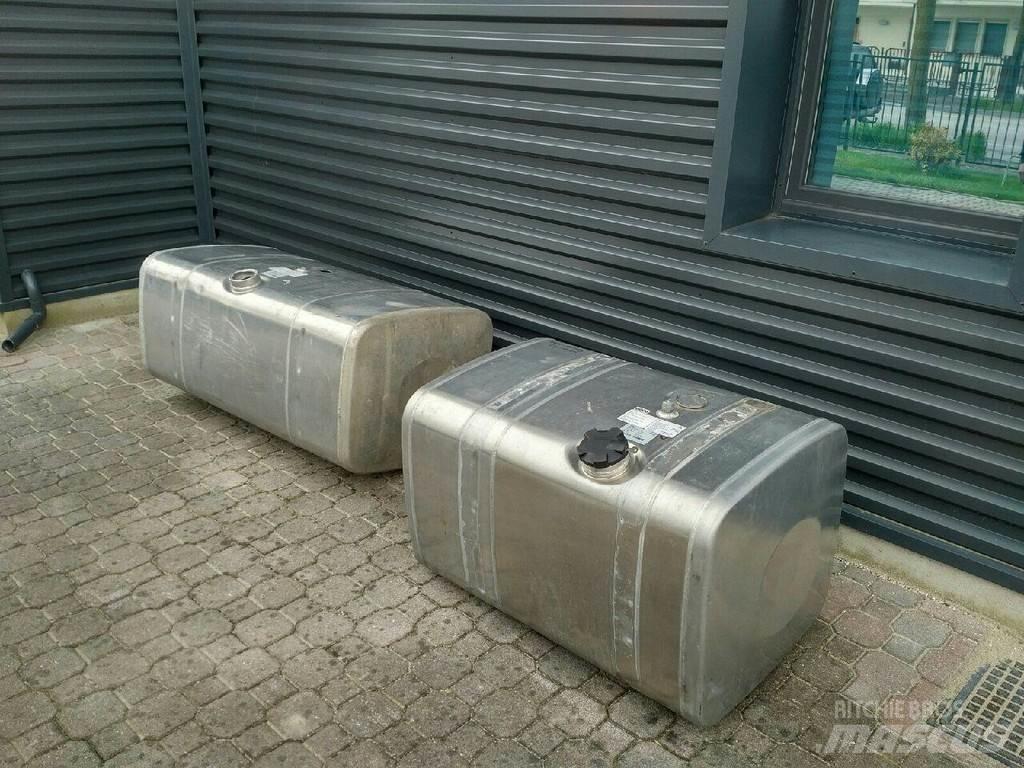 MAN 480 + 375 L Fuel and additive tanks
