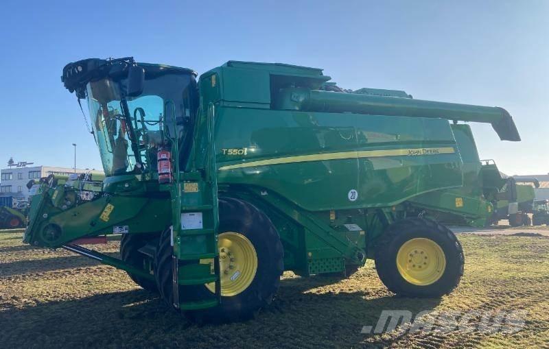 John Deere T 550 i Combine harvesters