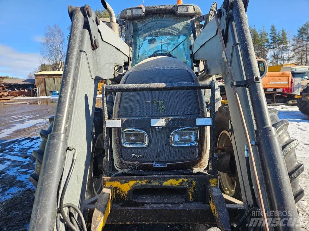 Valtra T171 Tractors