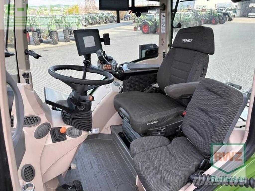 Fendt 728 vario Tractors