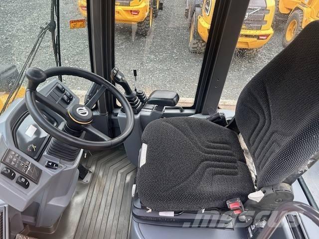 Volvo L 30 G Wheel loaders