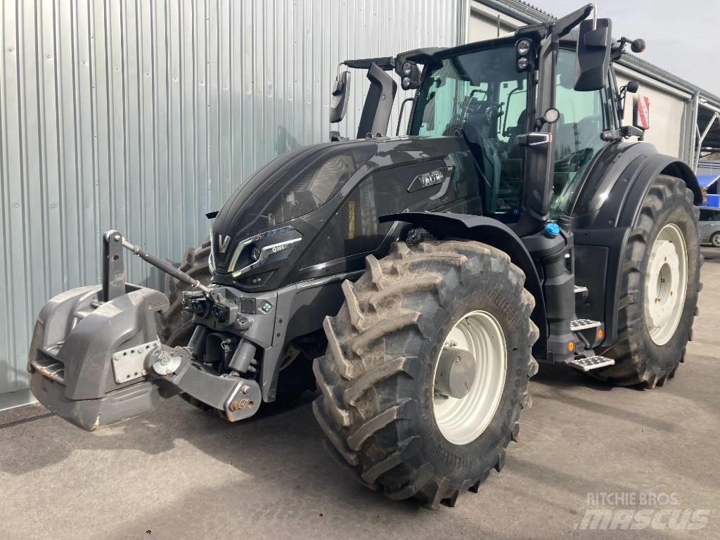 Valtra Q 305 Tractors