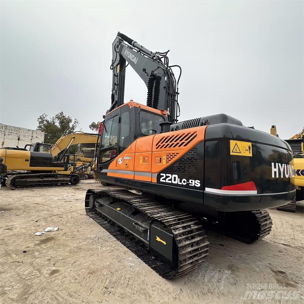Hyundai R220LC-9S Crawler excavators