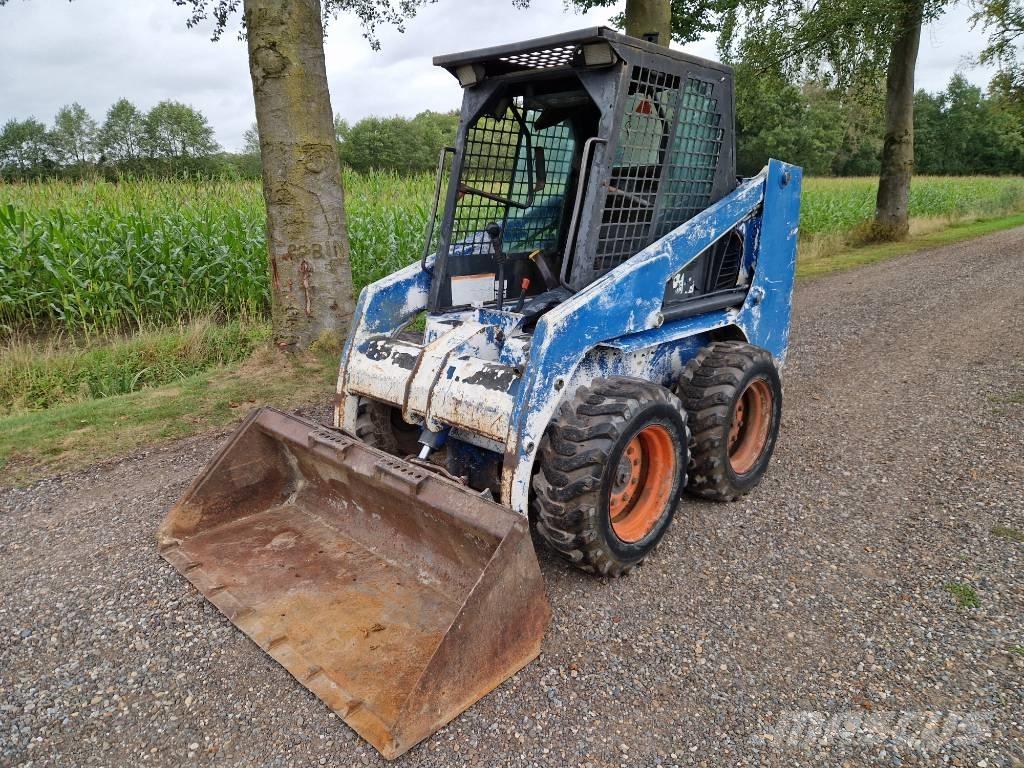 Bobcat 753 Skid steer loaders