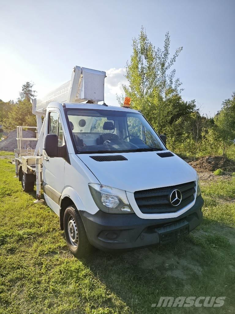 Palfinger P 250 BK Truck mounted platforms