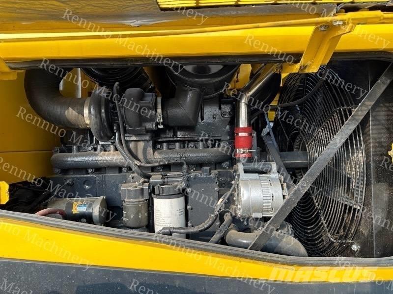 Komatsu WA380 Wheel loaders