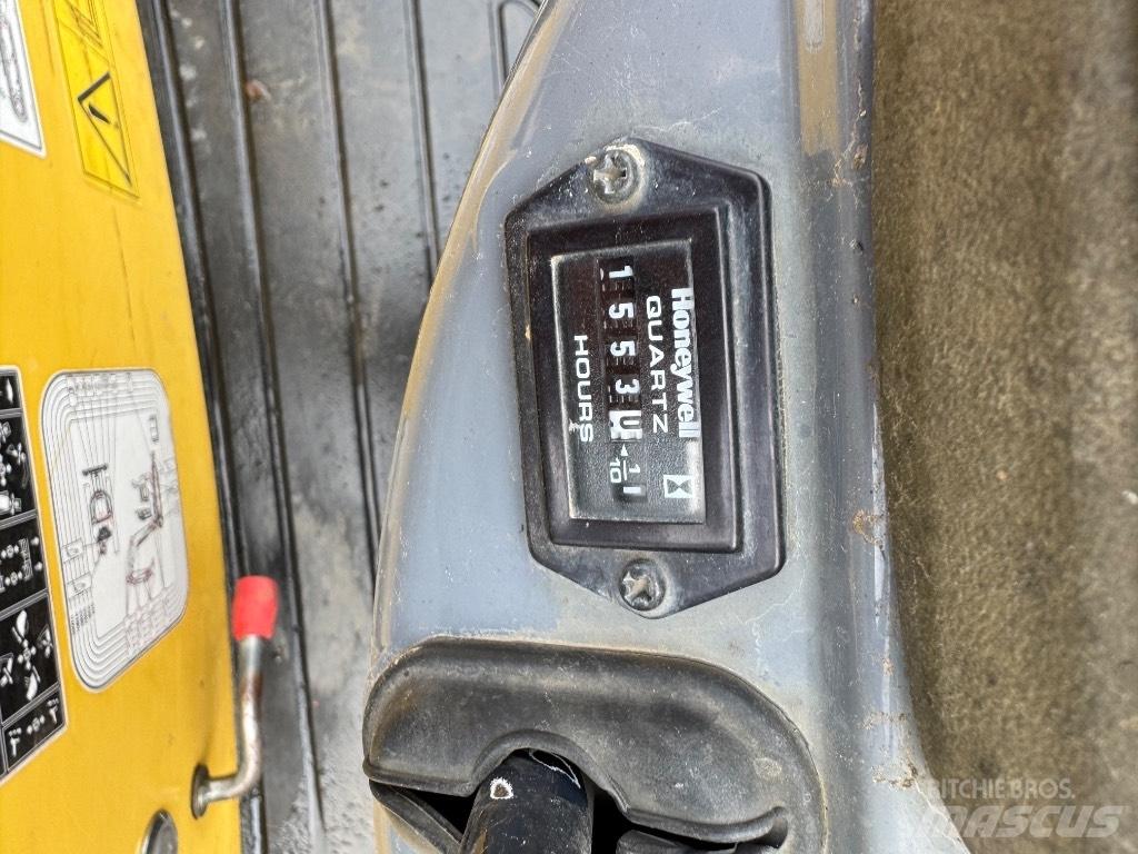 Yanmar SV08 (1C171) Mini excavators < 7t (Mini diggers)