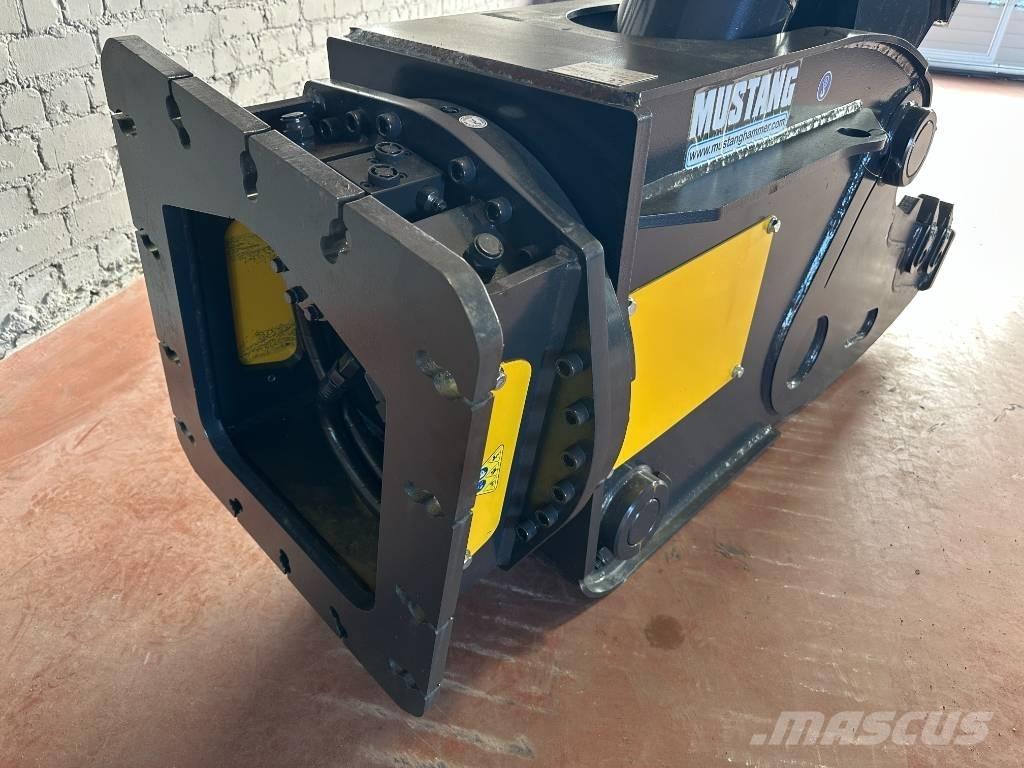 Mustang RH16 Crushers