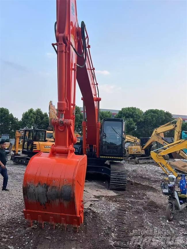 Hitachi ZX 200 Crawler excavators
