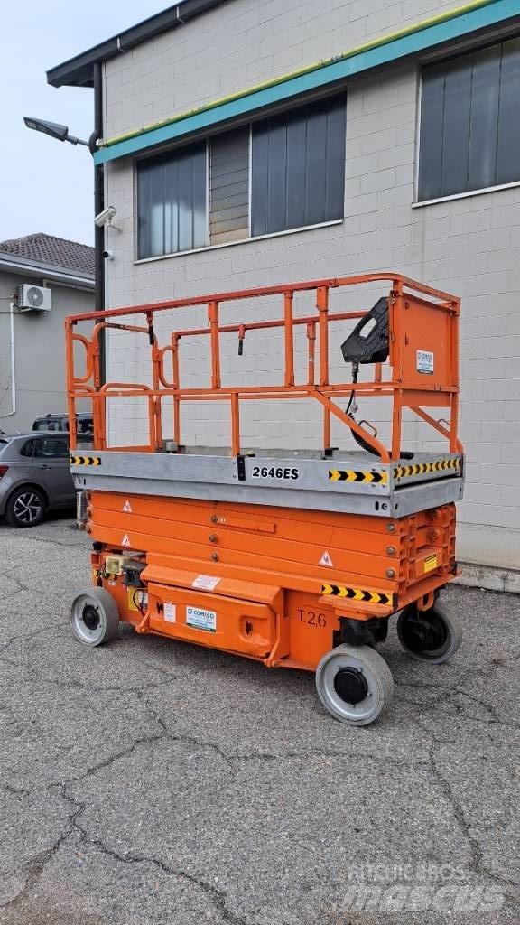JLG 2646 ES Scissor lifts