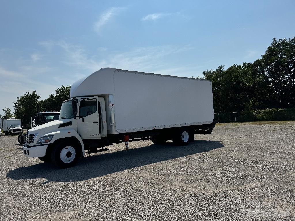 Hino 238 Box trucks