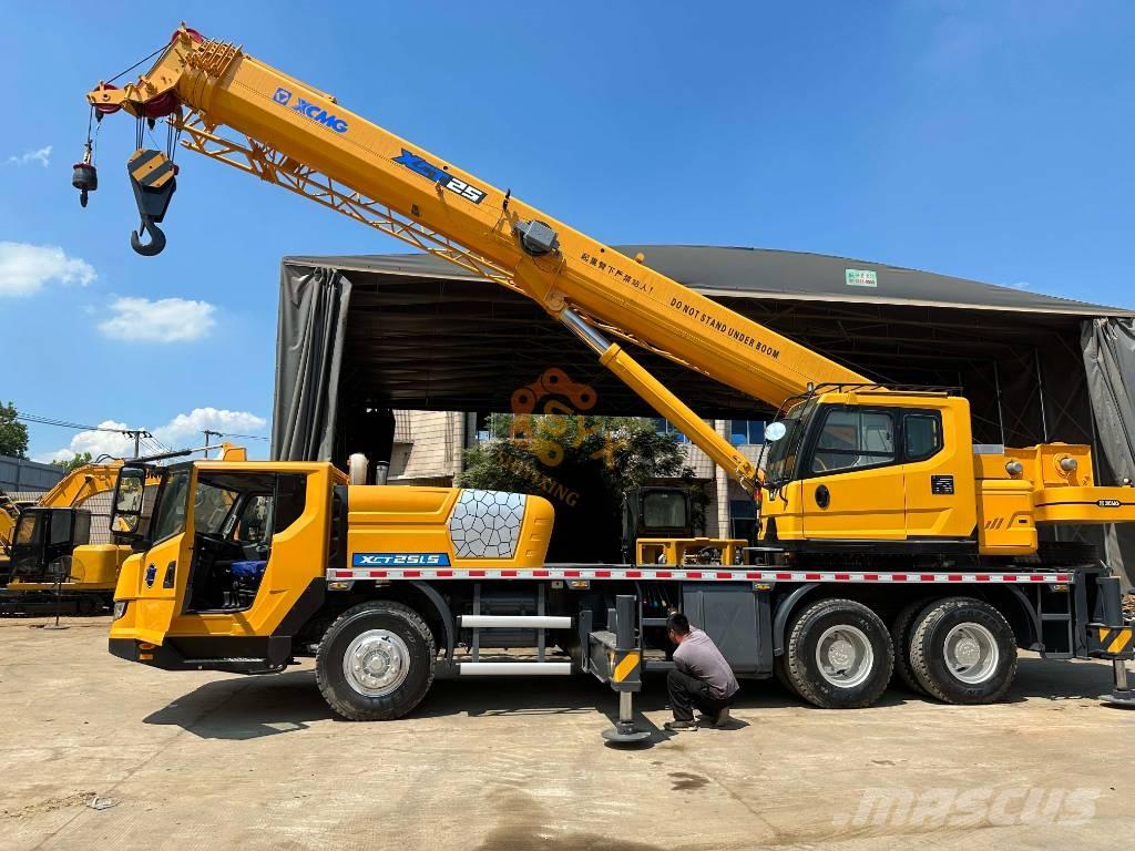 XCMG XCT 25 All terrain cranes