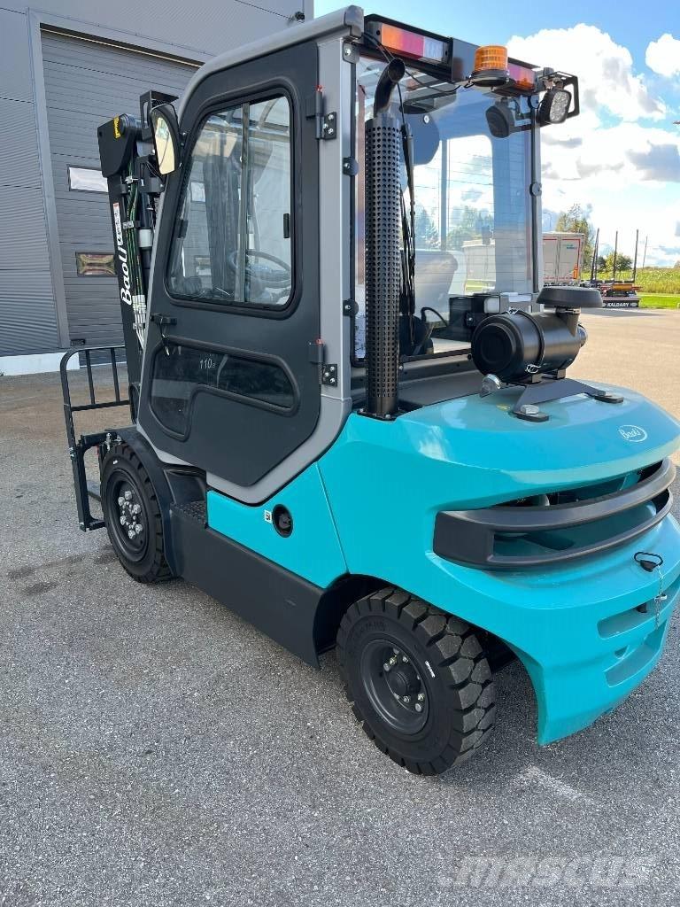 Baoli KBD30 Triplex Diesel trucks