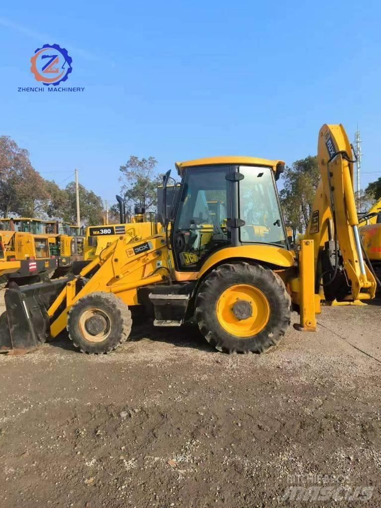 JCB 3 CX Backhoe