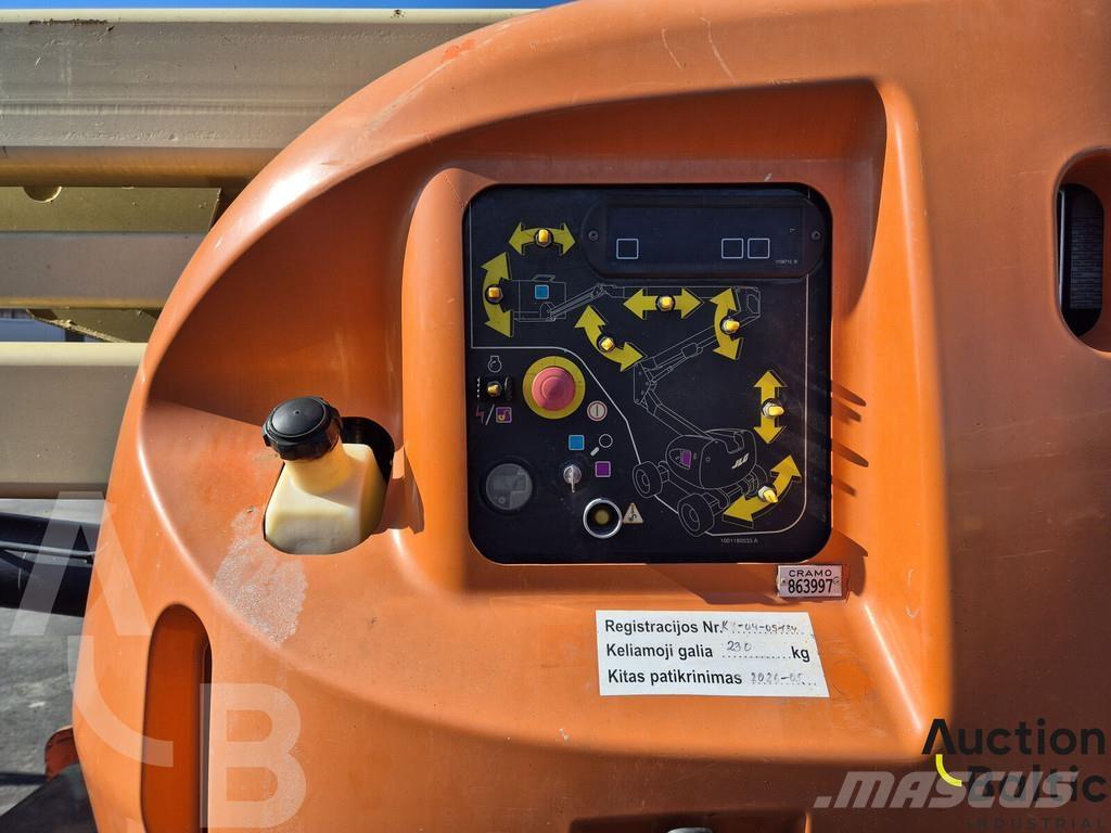 JLG 450 AJ Articulated boom lifts