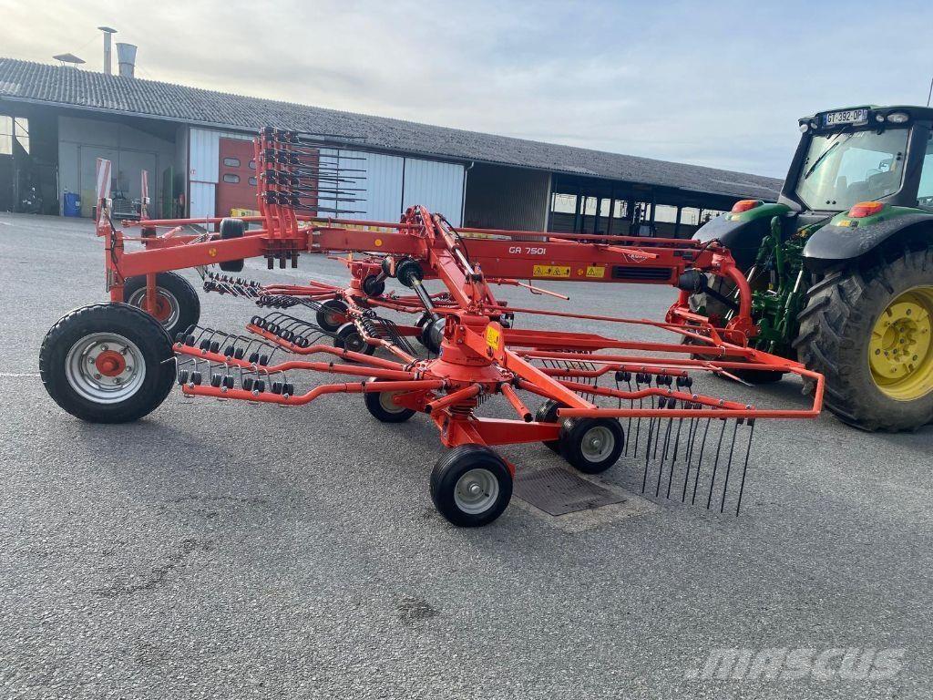 Kuhn GA 7501 Windrowers