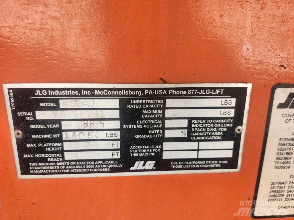 JLG 450 AJ Articulated boom lifts