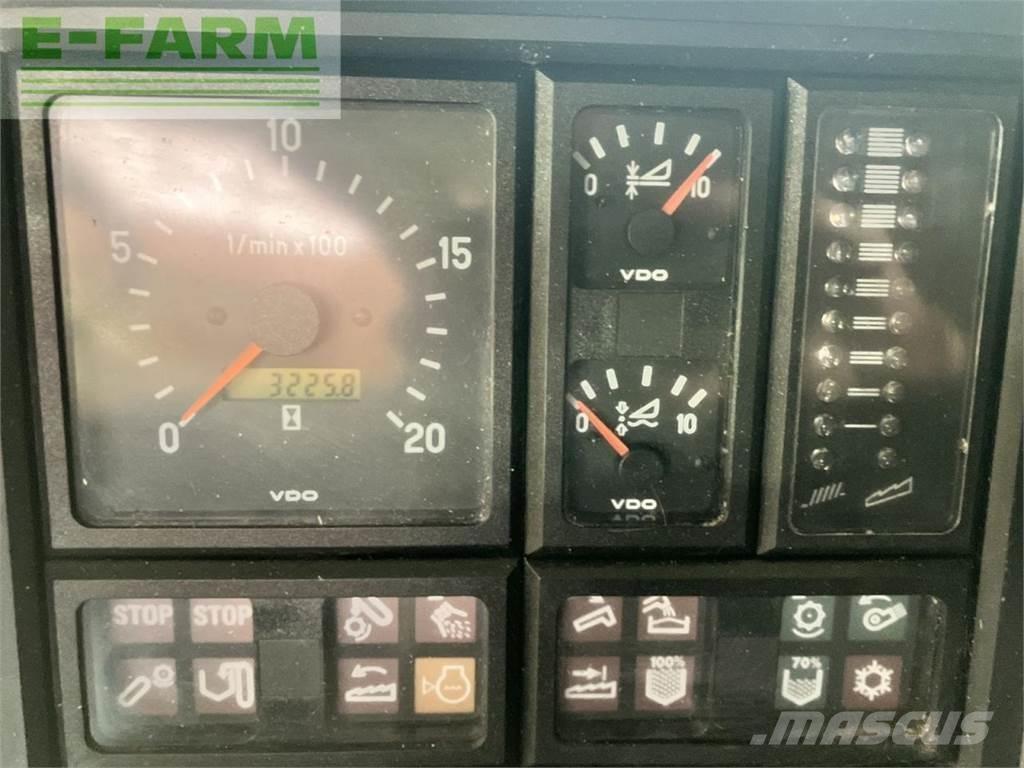 CLAAS medion 330 Combine harvesters