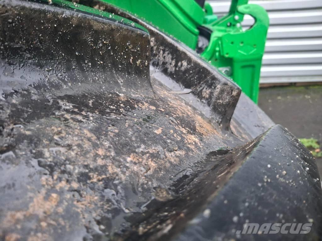 John Deere 6R230 Tractors