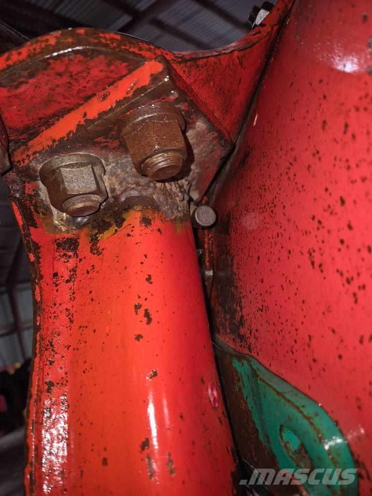 Kverneland EG85 Reversible ploughs