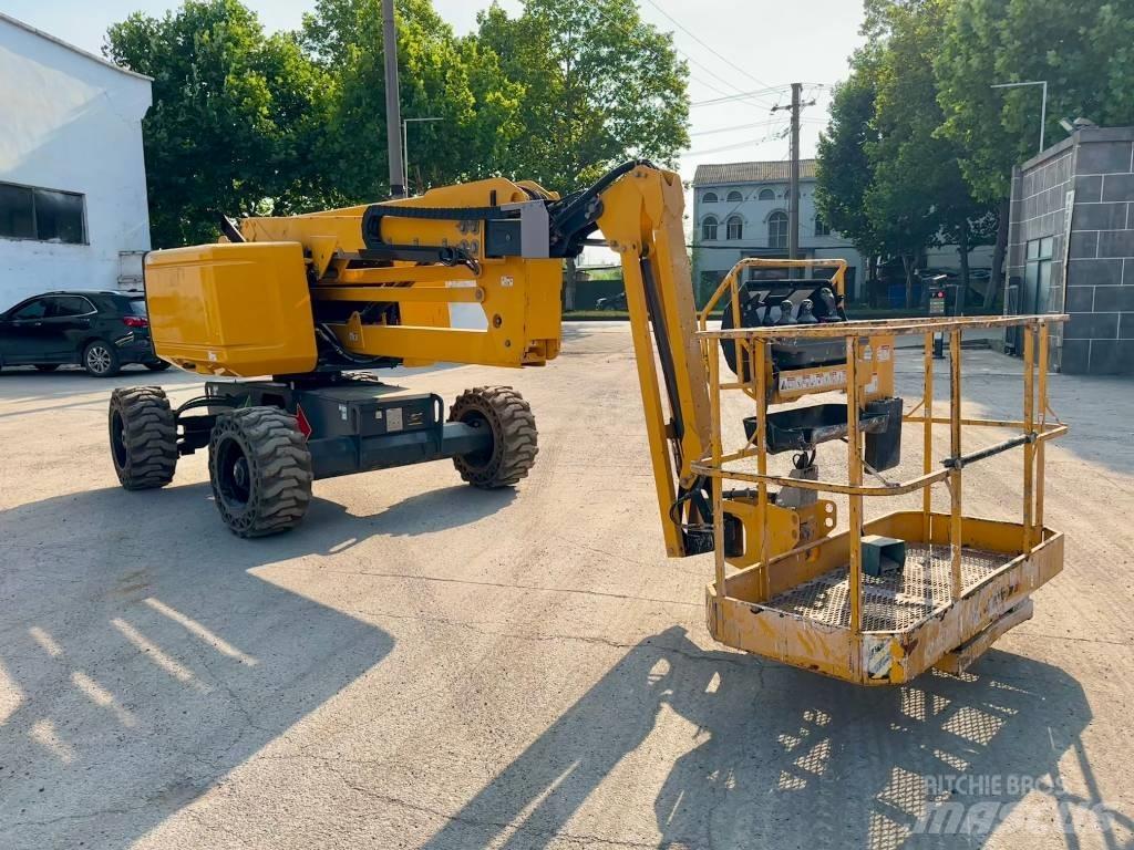 Haulotte HA16RTJ Articulated boom lifts
