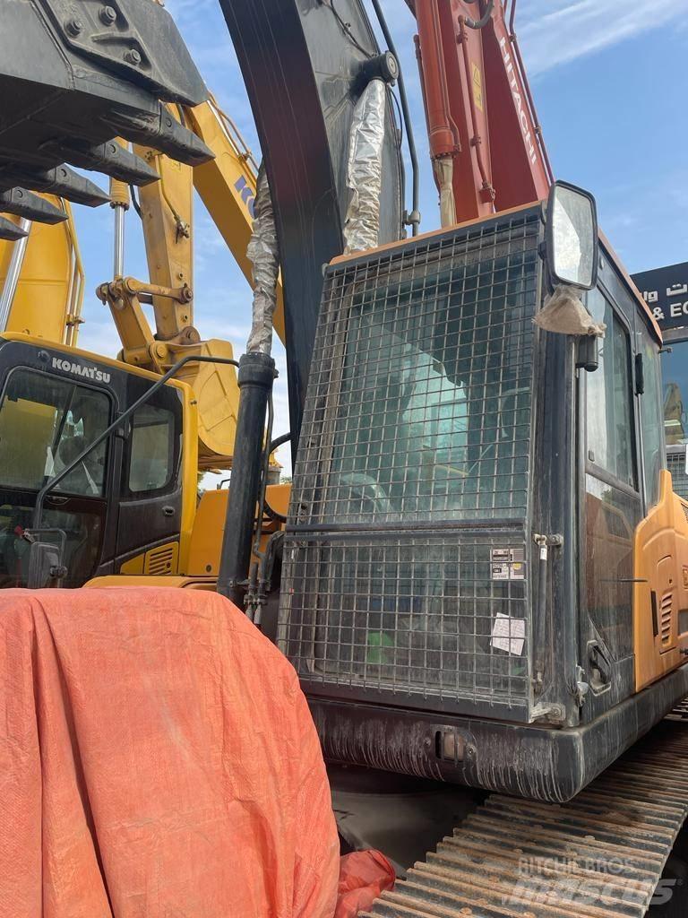 Hyundai HX225S L Crawler excavators