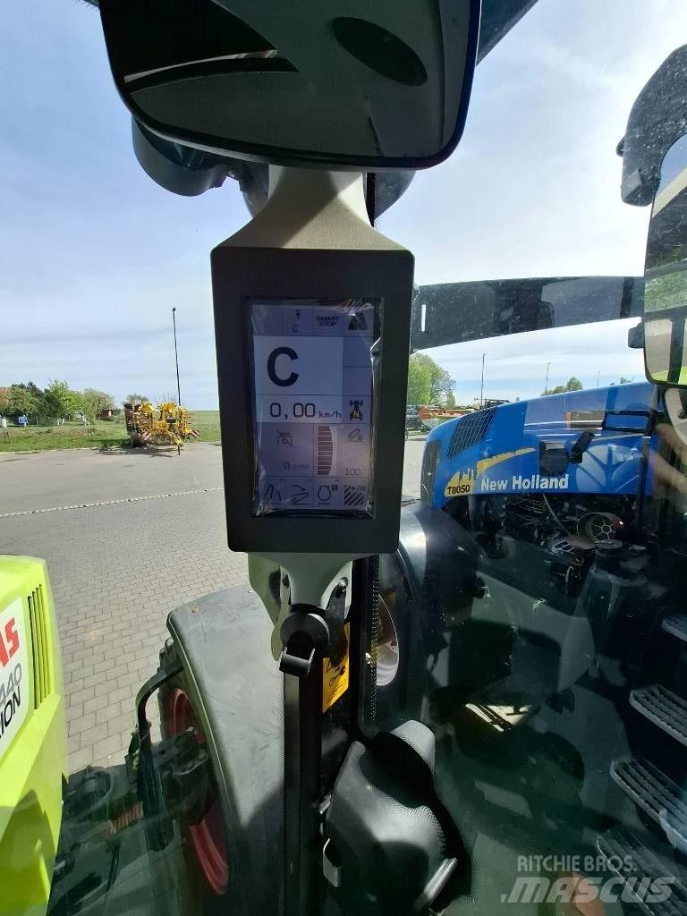 CLAAS Arion 440 CIS Tractors