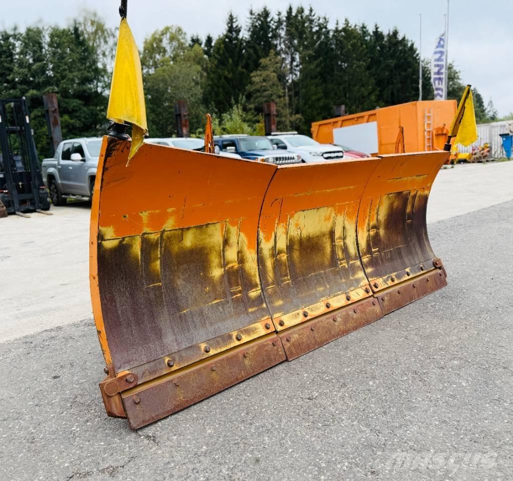 Schmidt MLS27 Snow blades and plows