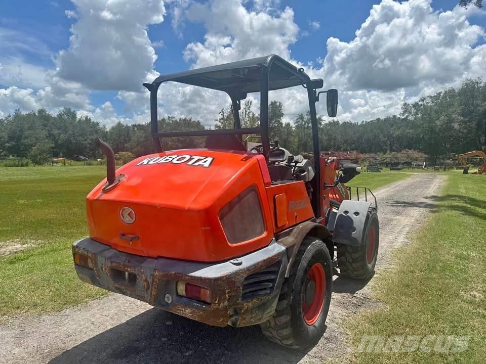 Kubota R 530 Wheel loaders