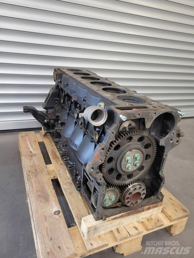 MAN D2676 Engines