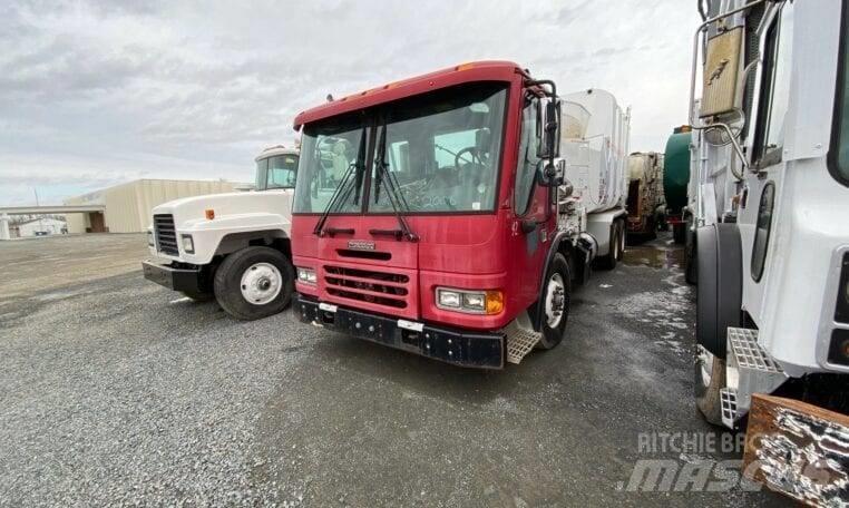 Freightliner CONDOR Waste trucks