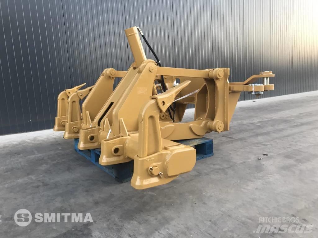CAT 140M Scarifiers