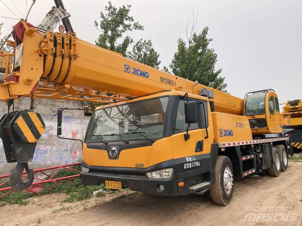 XCMG XCT 25 All terrain cranes