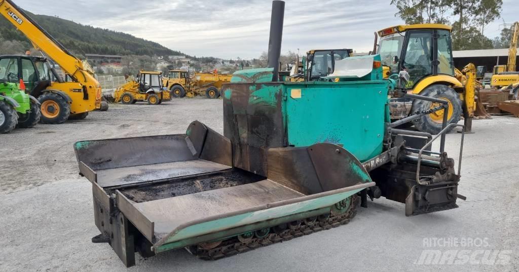 Vögele SUPERBOY Asphalt pavers