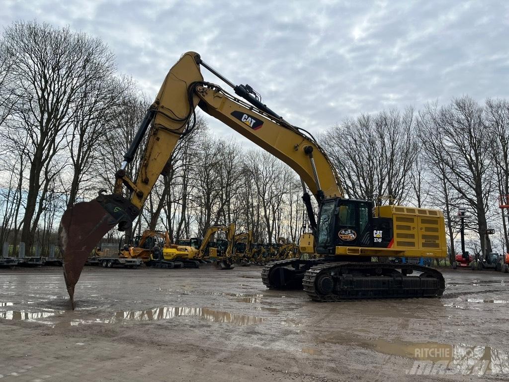 CAT 374 F L Crawler excavators