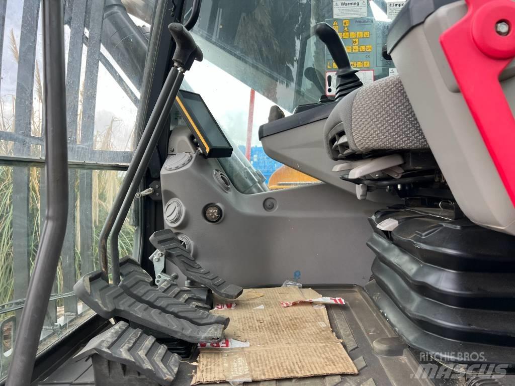 Volvo EC 220 E Crawler excavators