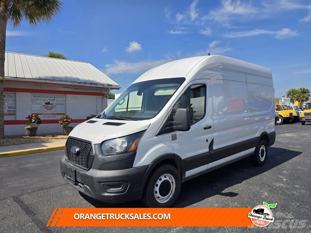 Ford Transit 260 Box trucks