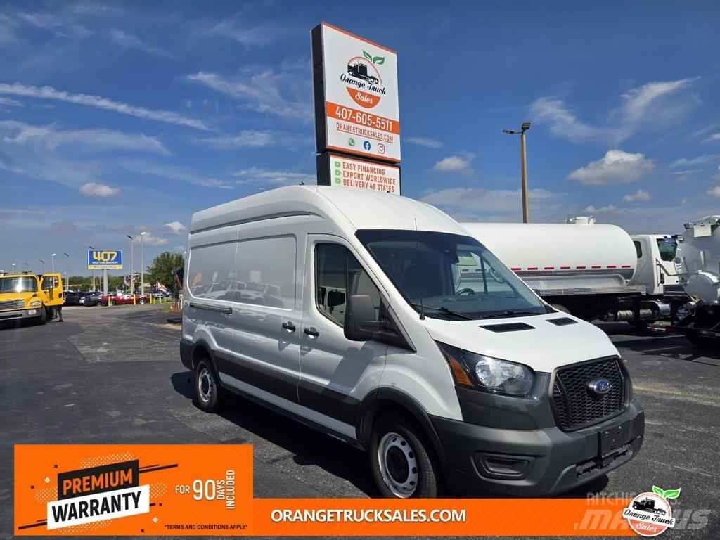 Ford Transit 260 Box trucks