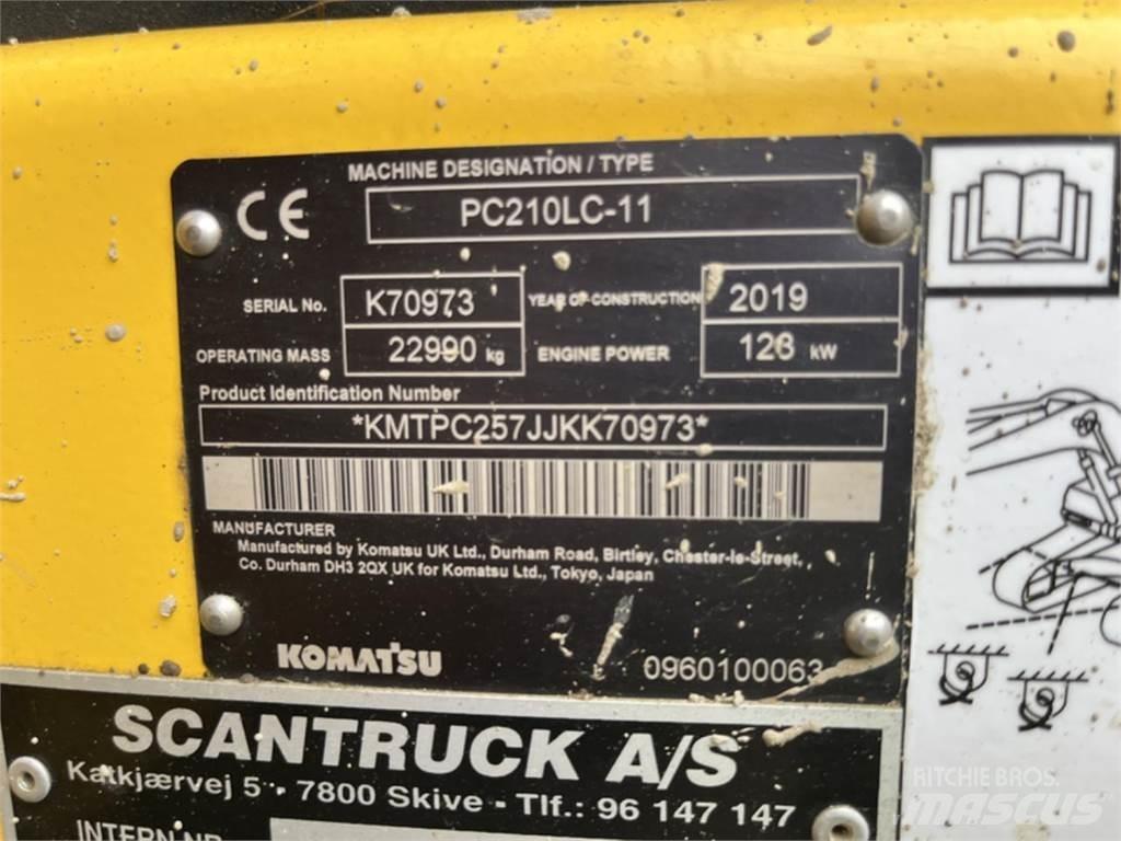 Komatsu PC210LC-11 Crawler excavators