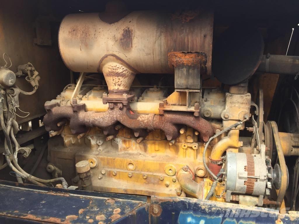 Komatsu GD 511 A Graders