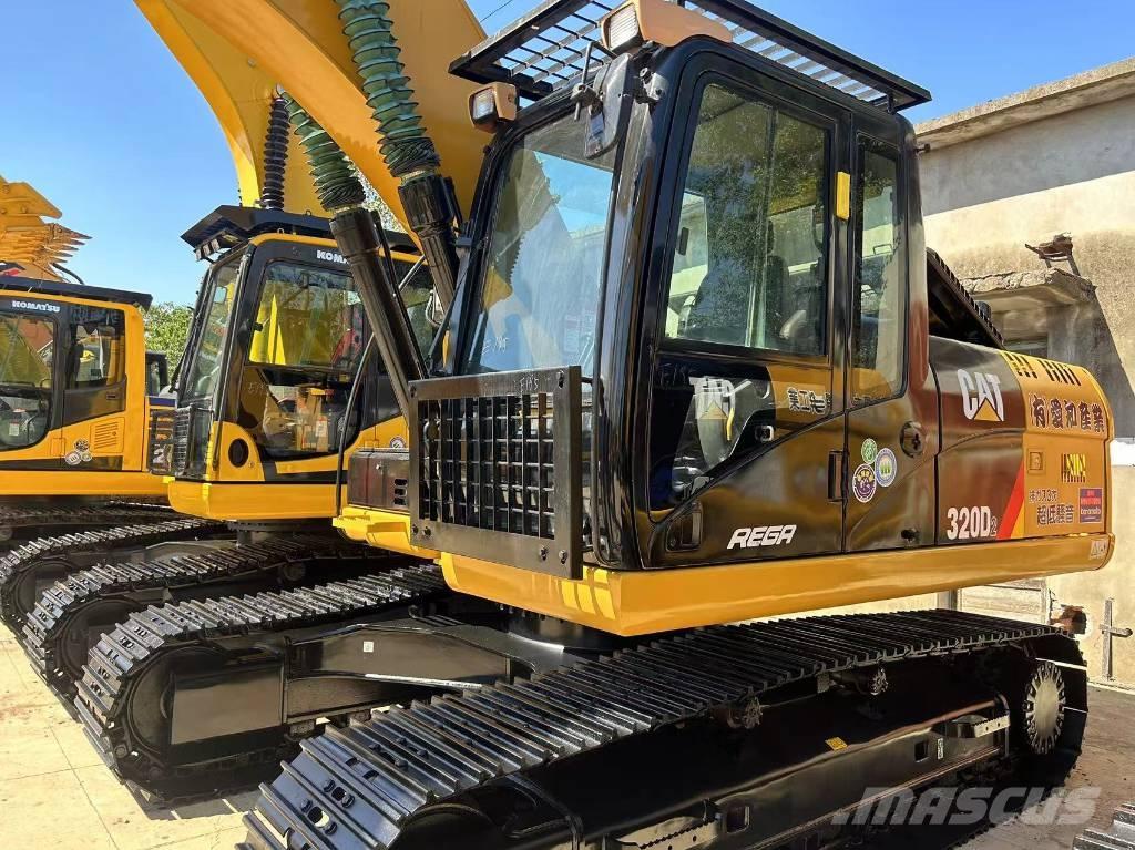 CAT 320 Crawler excavators