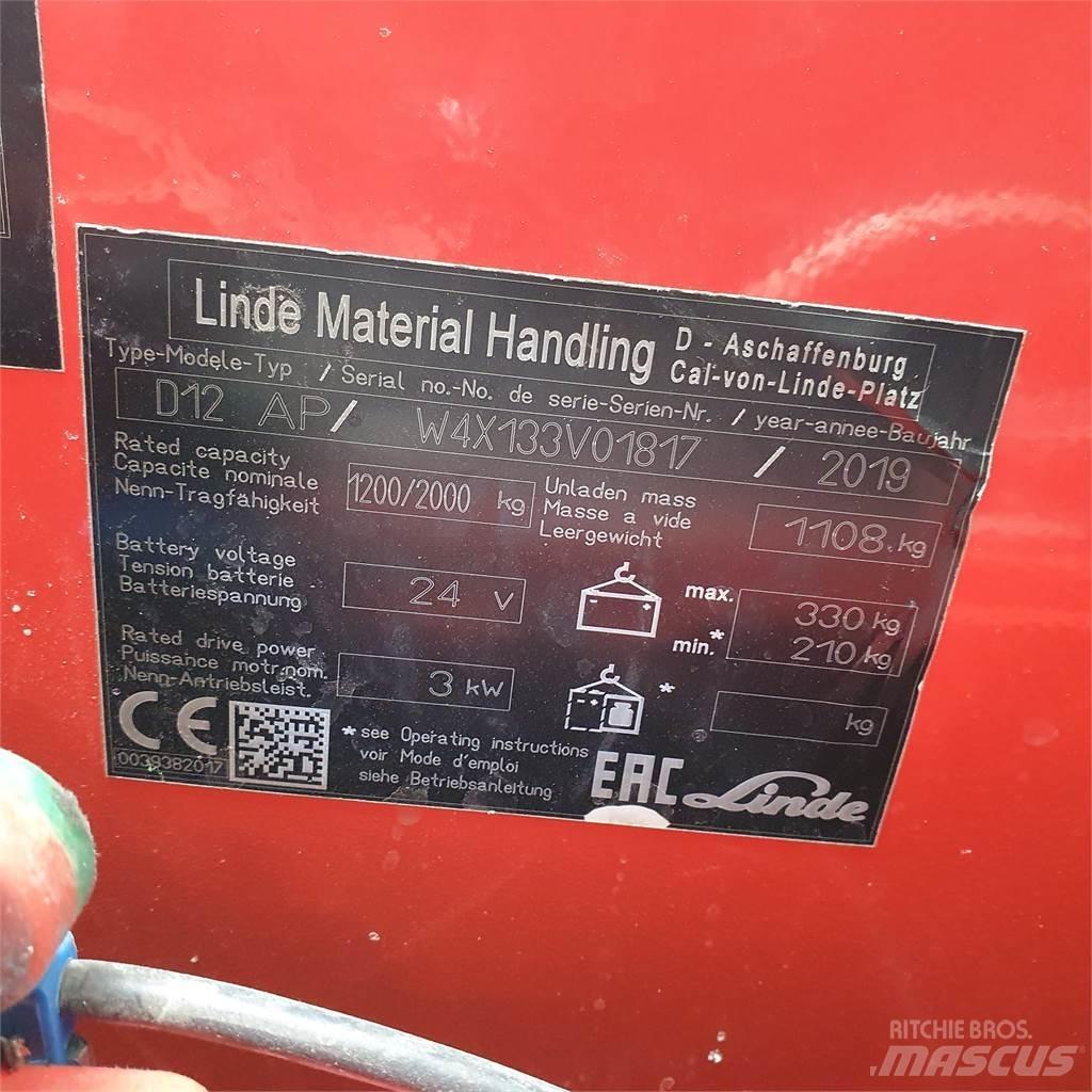 Linde D12AP Pedestrian stacker