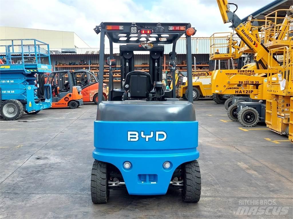 ECB50C Electric forklift trucks