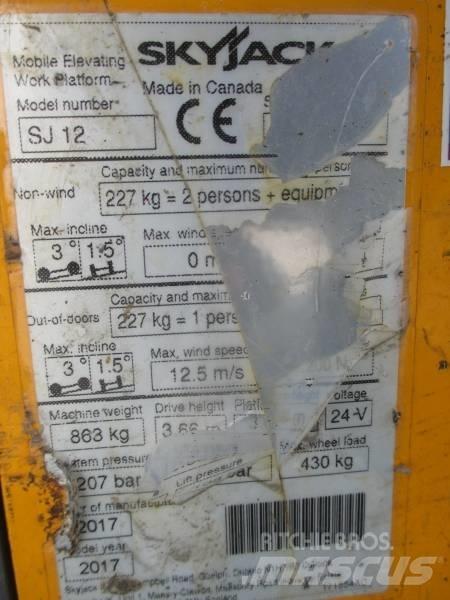 SkyJack SJ 12 Used Personnel lifts and access elevators