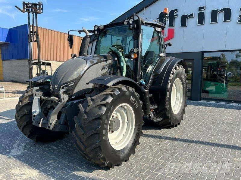Valtra N 154 A Tractors