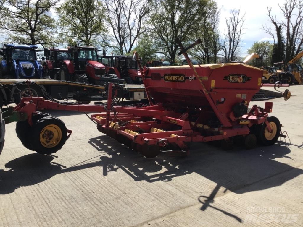Väderstad Rapid300S Drills