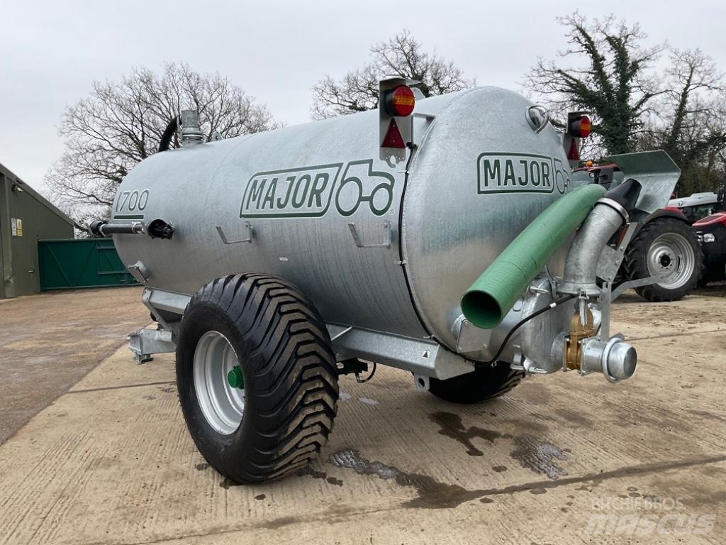 Major 1700 Slurry tankers