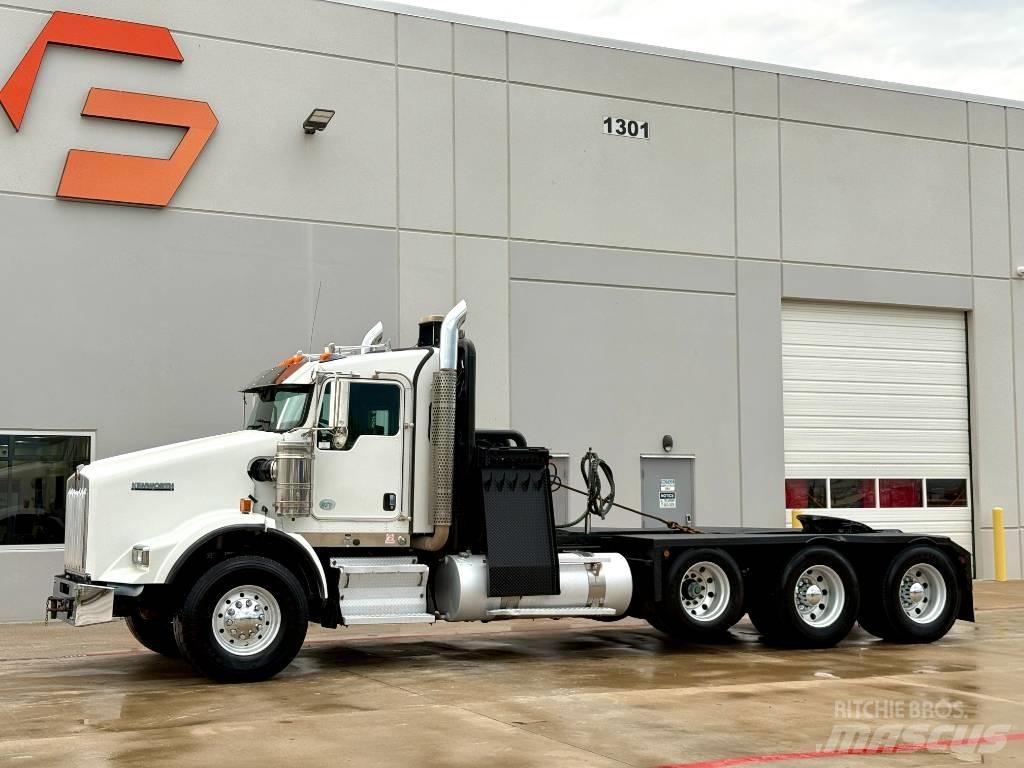 Kenworth T 800 Prime Movers