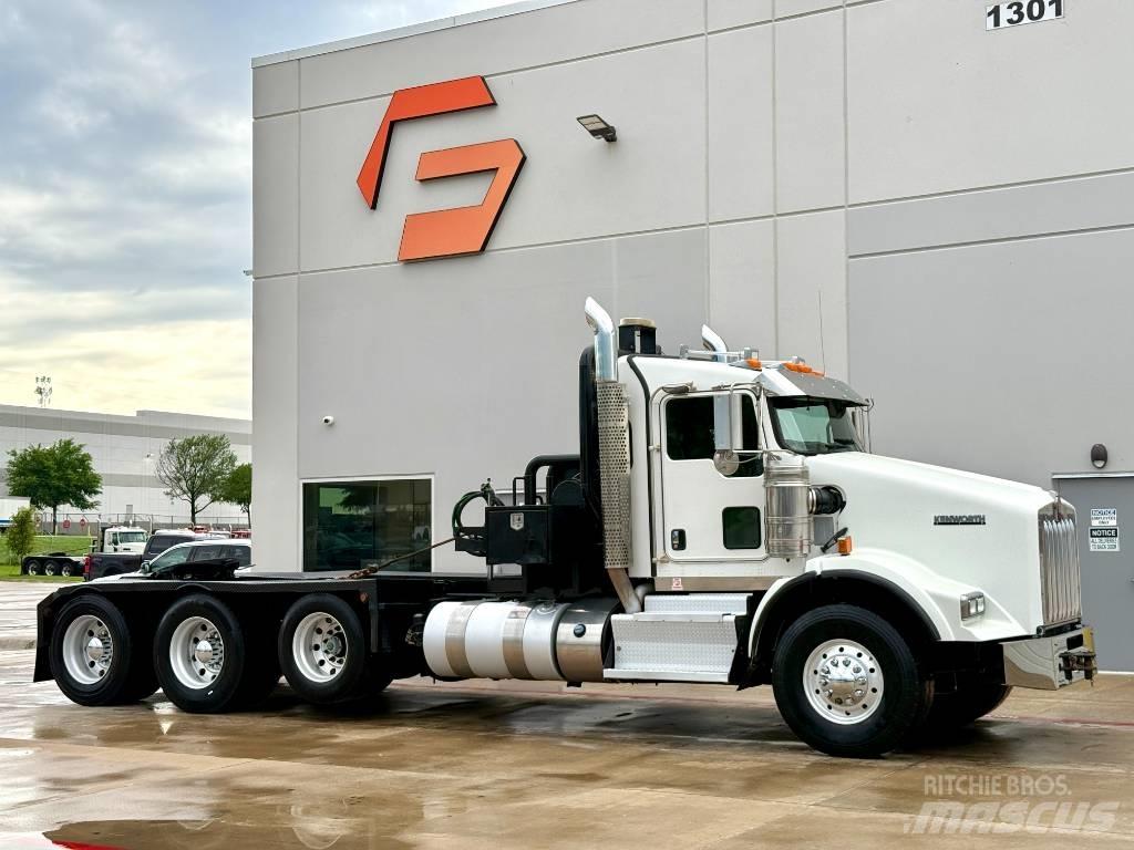 Kenworth T 800 Prime Movers