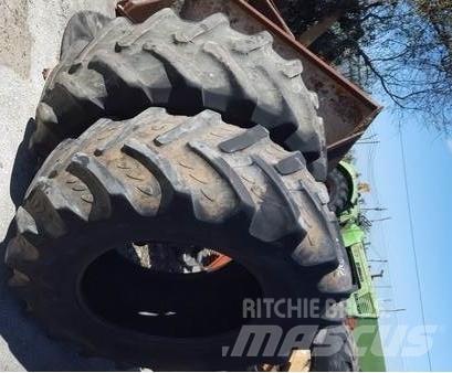 Pneus 480/70R30 Tyres, wheels and rims